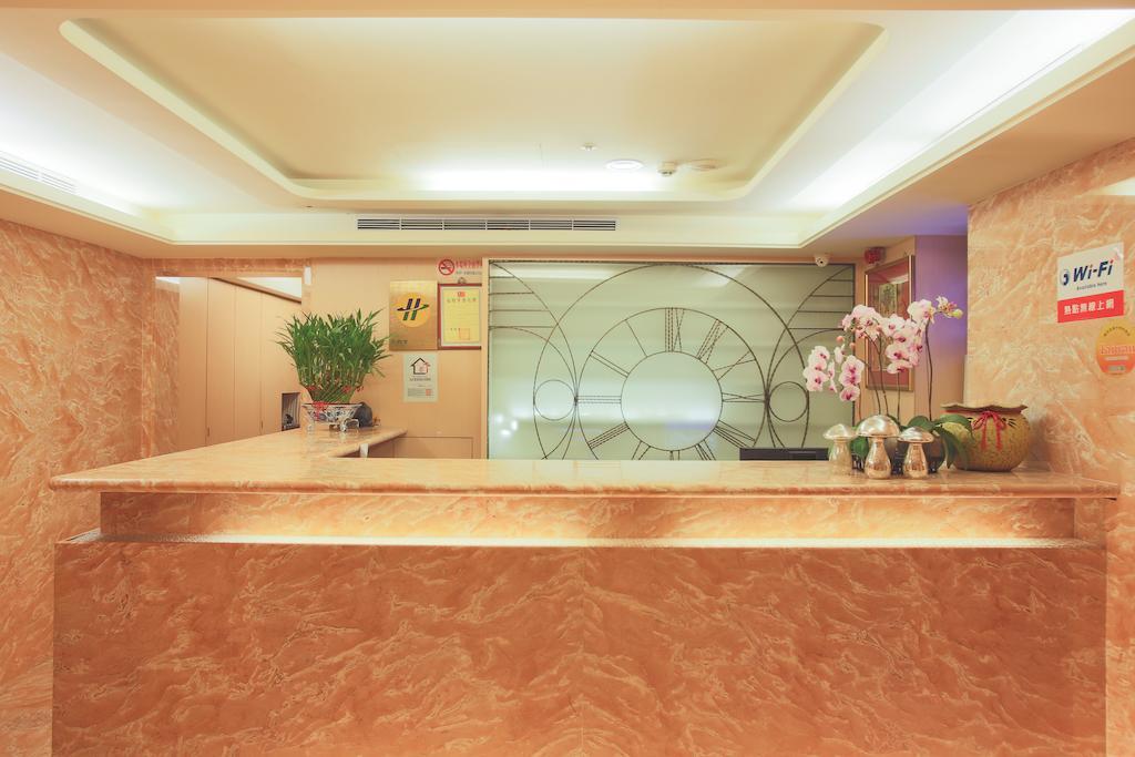 Happy Hotel Тайпей Екстериор снимка