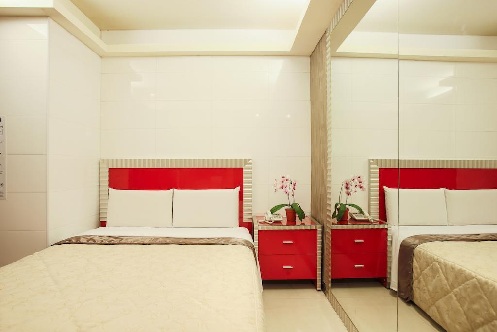 Happy Hotel Тайпей Екстериор снимка