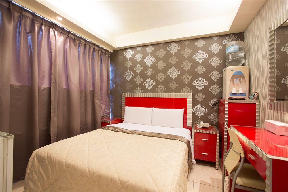 Happy Hotel Тайпей Екстериор снимка