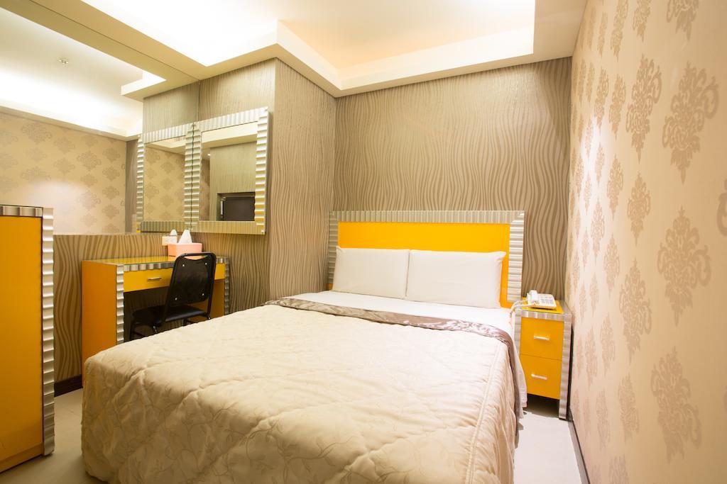 Happy Hotel Тайпей Екстериор снимка