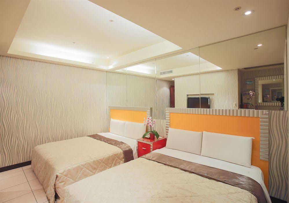 Happy Hotel Тайпей Екстериор снимка